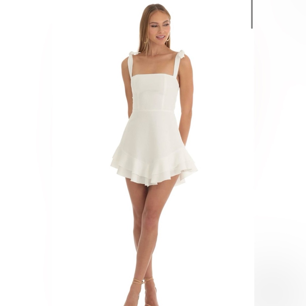 New with tags - Lucy in the Sky Floral Jacquard Ruffle Dress in White
